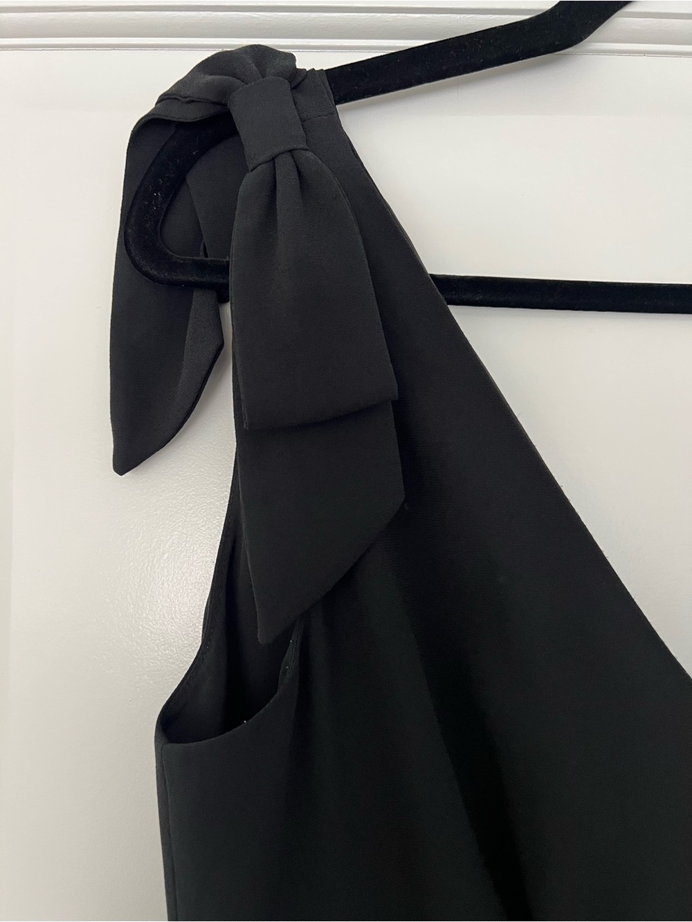 J Crew Black Sleeveless Midi Romper with V-Neck and Bow Sleeves - Picture 8 of 8